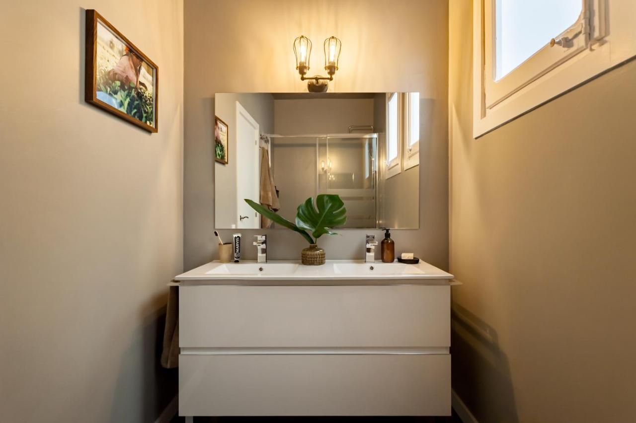 Tefe - Two Bedrooms In Gracia Appartement Barcelone